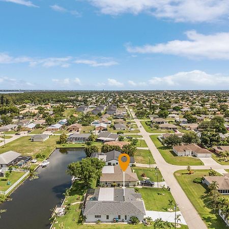 Cozy Retreat, Heated Pool, Water Canal, Bikes,3 Bedroom Cape Coral Dış mekan fotoğraf