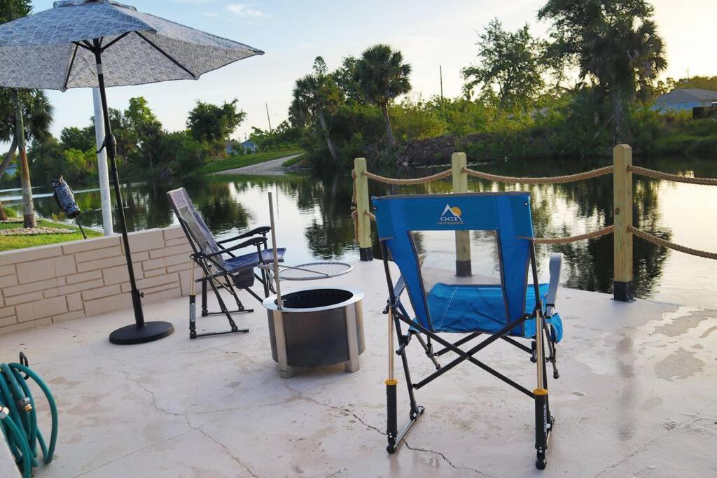Cozy Retreat, Heated Pool, Water Canal, Bikes,3 Bedroom Cape Coral Dış mekan fotoğraf