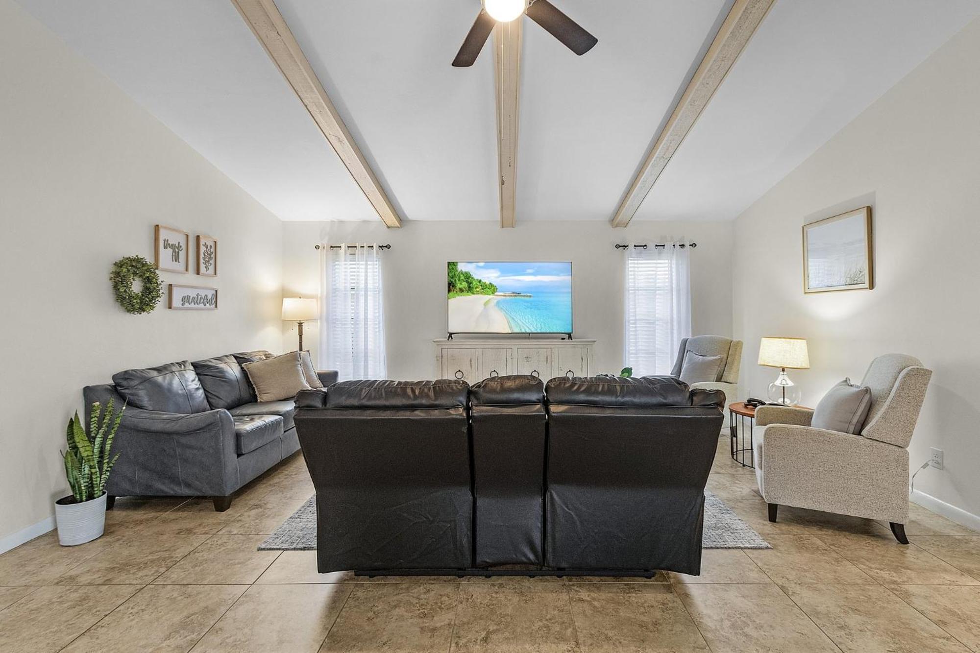Cozy Retreat, Heated Pool, Water Canal, Bikes,3 Bedroom Cape Coral Dış mekan fotoğraf