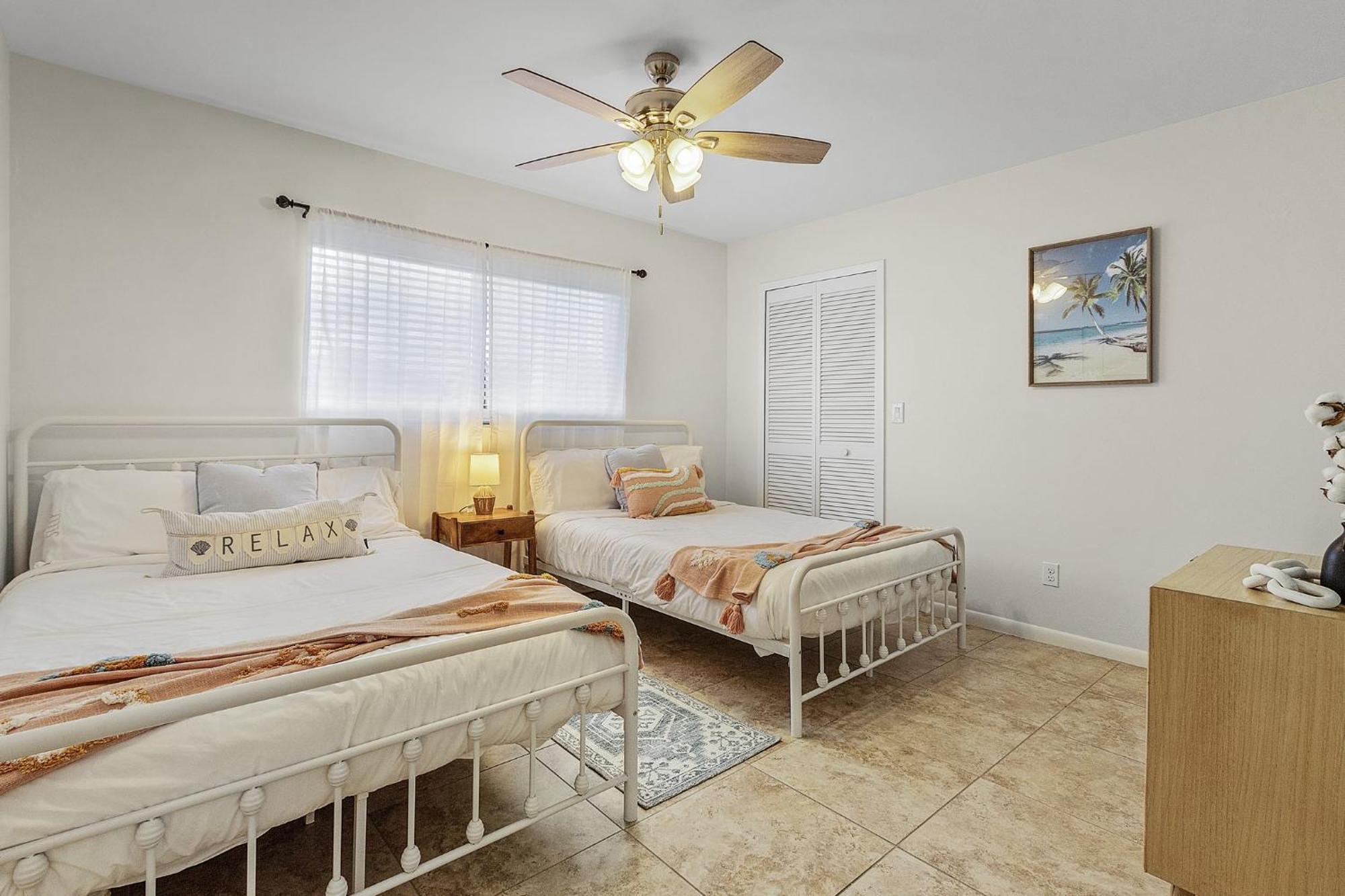Cozy Retreat, Heated Pool, Water Canal, Bikes,3 Bedroom Cape Coral Dış mekan fotoğraf