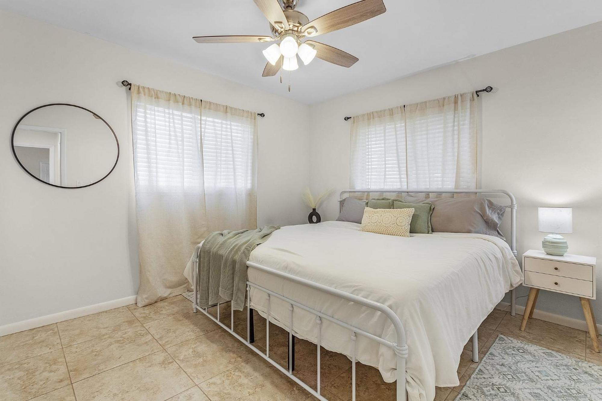 Cozy Retreat, Heated Pool, Water Canal, Bikes,3 Bedroom Cape Coral Dış mekan fotoğraf
